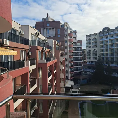 Admiral Plaza Premium Suites * Слънчев бряг