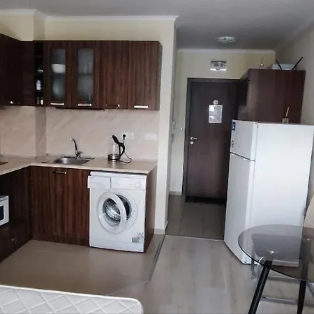 Апартамент Admiral Plaza Premium *