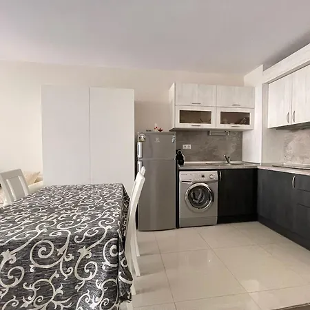 Admiral Plaza Premium Appartement