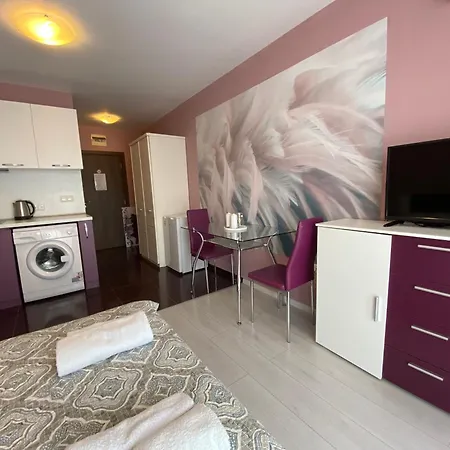 Admiral Plaza Premium Appartement *