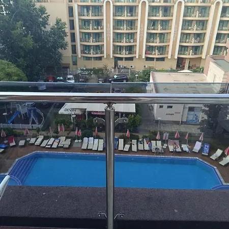 Admiral Plaza Premium * Слънчев бряг